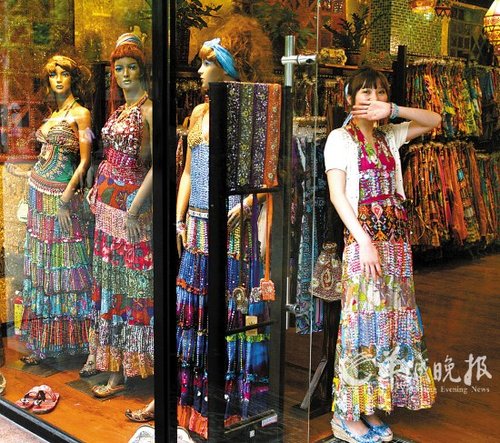 塑料模特?我是店员!