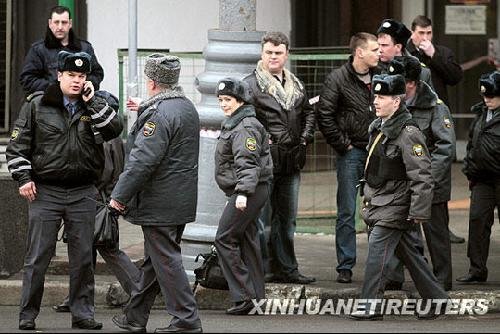 俄媒：莫斯科地铁2次爆炸造成至少37死25伤
