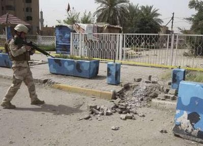 巴格达爆炸波及中国驻伊使馆和新华社分社