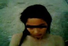 90后女生自拍不雅视频传上网 情节堪比艳照门