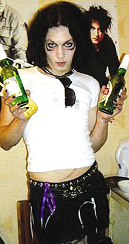 男子肢解女友尸体煮成人肉土豆食用(图)