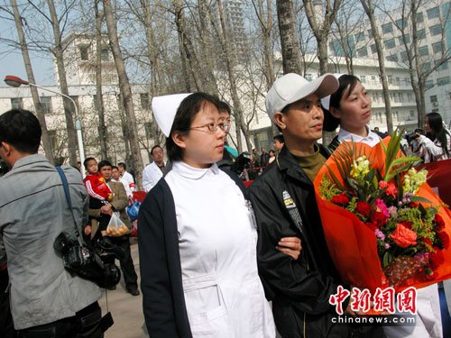 53名山西王家岭获救工友出院 13人仍在治疗