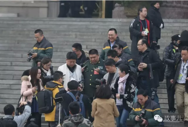 毛新宇在两会:毛泽东同志对腐败深恶痛绝