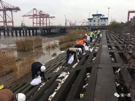 新闻哥吐槽:太愚昧!夫妻15年连生8个女儿,称“男孩才是继承香火之人” 新闻哥吐槽:太愚昧!夫妻15年连生8个女儿,称“男孩才是继承香火之人”图片