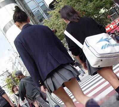 晚间:<em>妹纸</em>你不当演员可惜了_新闻_腾讯网