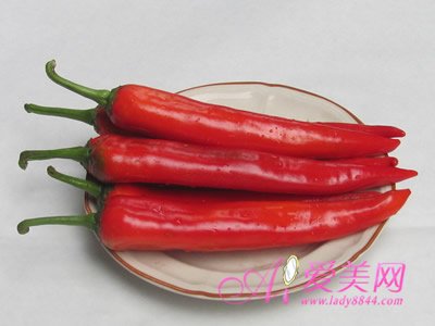 养生警惕:肾病患者吃辣椒伤肾 11种人不宜吃辣椒