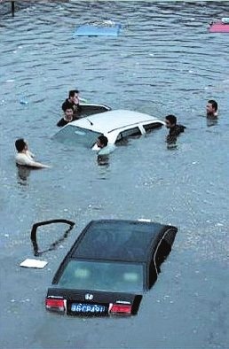 三張北京暴雨“海景圖”系移花接木(組圖)