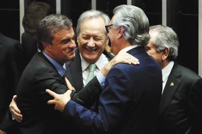 巴西总统罗塞夫遭弹劾 是否“有罪”下周见分晓