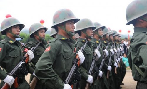 军事站 军事要闻 正文 资料图:缅甸武装部队举行阅兵  缅甸反对党支持