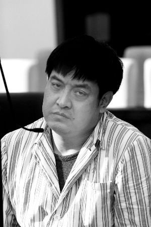 男子扮中石化副处长骗多名女子471万(图)