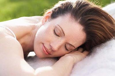 <em>女性养生:减肥</em>趁年轻 16个小妙招红颜无皱(组图