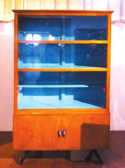 博物馆展李长春自制家具 李瑞环制家具亦存于此