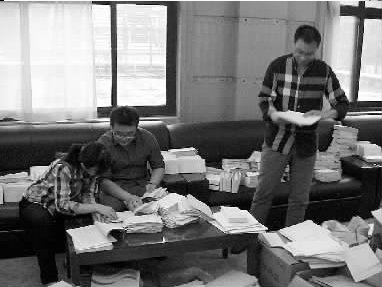 医药购销层层加价内幕揭秘: 统方员养活利益链