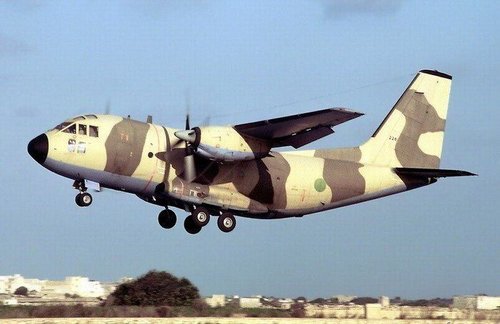 菲律宾购买大批意大利二手军火 与中国争夺南