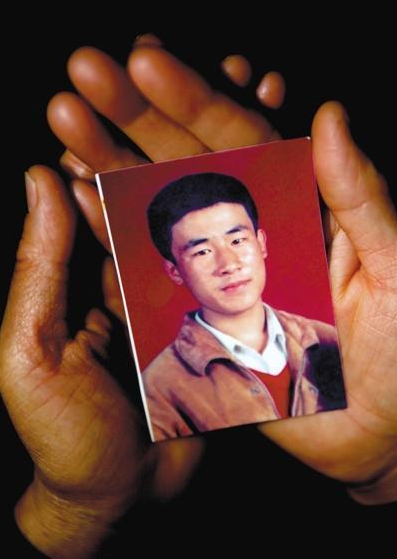 内蒙古“女厕奸杀冤案”家属获国家赔偿205.9万