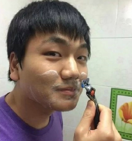 新闻哥吐槽：你这么有能耐，咋不上天？