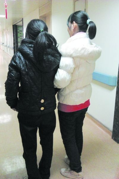 我28岁,<em>脸上</em>长皱纹,长斑,明显衰老<em>怎么办</em>?-