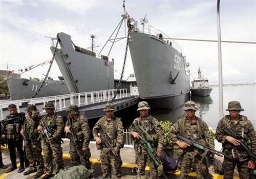 菲律宾海军派遣最大型驱逐舰前往南沙群岛(图)