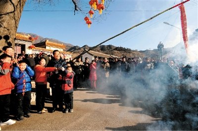媒体统计称胡锦涛温家宝近10年未在家过年(图)