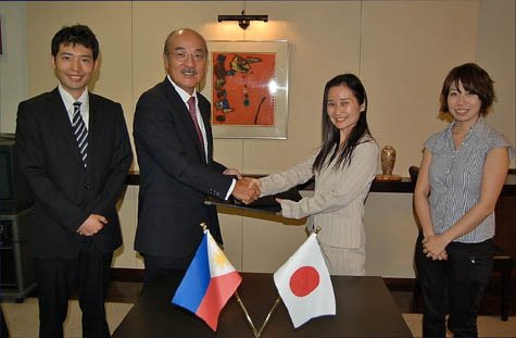 日本驻菲大使演讲时称钓鱼岛系日本领土
