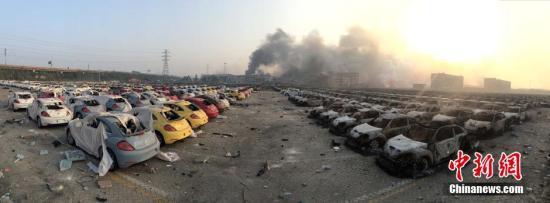 北京消防增援天津爆炸事件 派无人机绘制全景