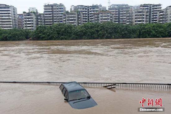 重庆逾197万人次因暴雨洪水受灾 直接损失超23亿