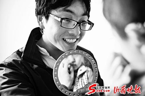 天使志愿服务队:特别的爱献给智障孤独症患儿