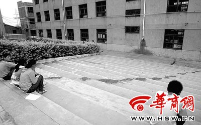 8月31日陕西陕西乾县晨光中学学生杀人案现场