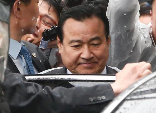 韩国资源外交贪腐案持续发酵 首轮传唤名单揭晓