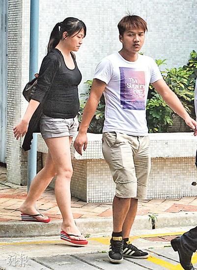 香港一男婴与父母同床睡觉猝死 家长被带走调查
