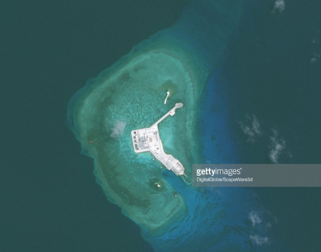 资料图:中国南海岛礁(卫星遥感图)