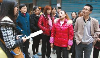 3小孩稱扶起摔倒老太被指肇事 家長賠錢了事