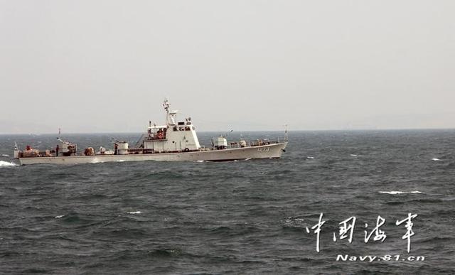 中国海军两艘护卫艇退役 将作为靶船