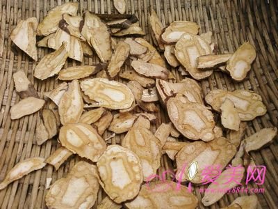 女性养生:气血不足掉发?8种食材<em>吃</em>出乌黑<em>光泽</em>