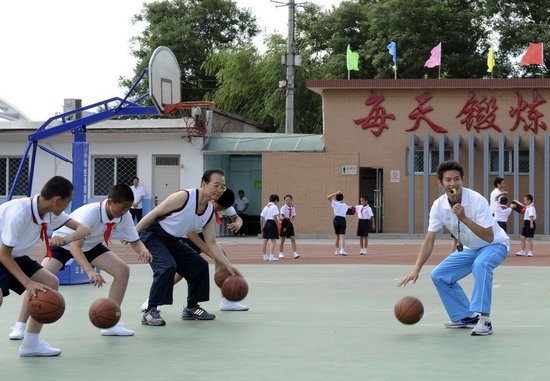 温家宝曾寄望中国队能进世界杯 称我说了不算