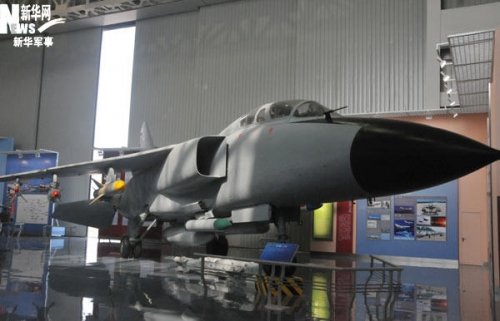 中国打造12个快反师 重启采购IL-78加油机项目