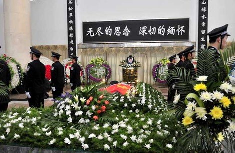 江苏警察遭伏击身亡详情披露：掩护战友被刺2刀