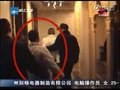 视频：KTV包厢内吸毒人员围攻民警后逃窜