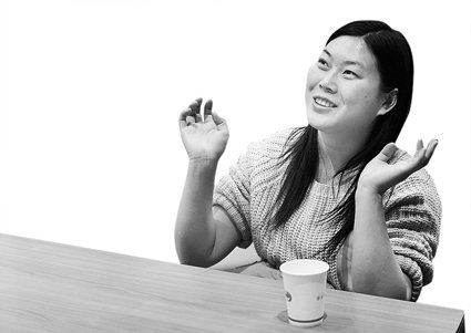 “西单女孩”将老东家告上法庭 称其商标侵权