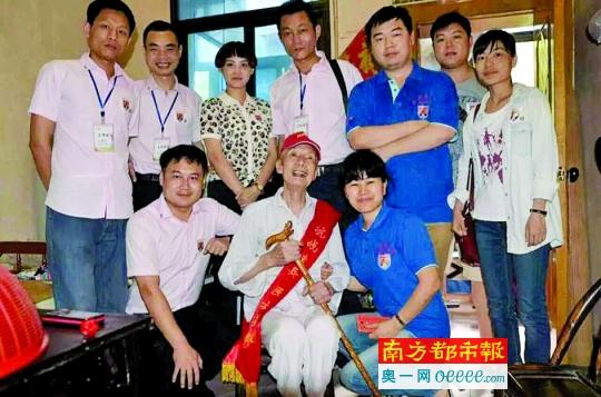 媒体:湖南抗战老兵并非因贫自杀 自杀前分配财产