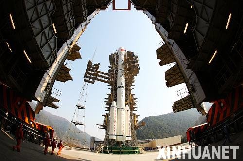 西昌卫星发射中心备战嫦娥二号 发射任务