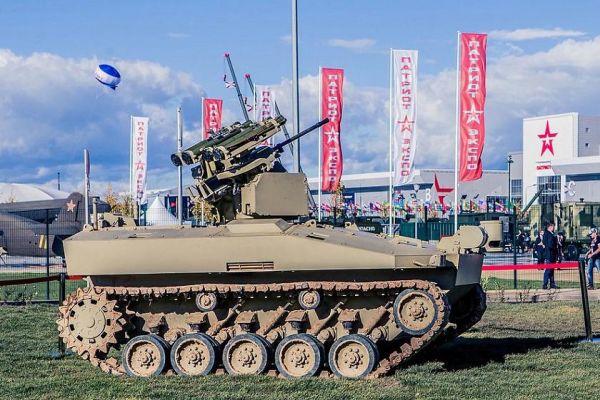 俄研制大型无人坦克:可携8枚反坦克导弹