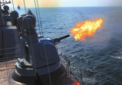 中俄海军联合演练立体夺控岛礁 突出信息化对抗