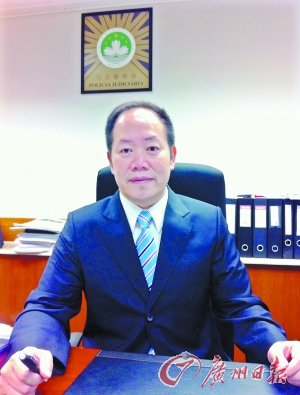 澳门警方揭底老千新招：“透视眼”里应外合