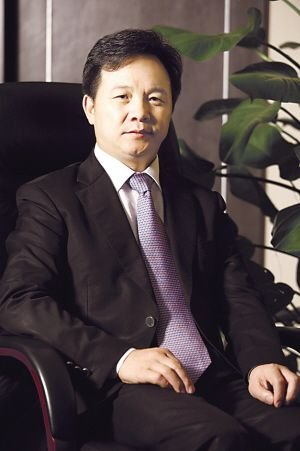 银华基金董事长彭越届满离任 王珠林将接棒