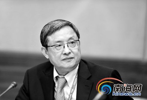 周文重:今年将慈善幸福感等柔性话题融入论坛