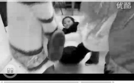 河南女大学生艳照视频流出 被指比A片还黄(图)