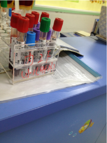 ����90��ĸ�иξ�Ů ���׾��ʧ��ĸ�׽���