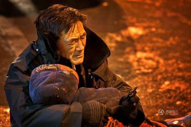 回音壁:拾荒者买钻戒,穷人也有浪漫