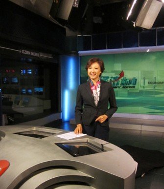 主播张小莉否认与原广州市委书记张广宁结婚 _新闻_腾讯网